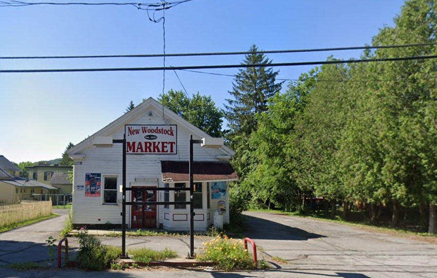 2092 Main St, New Woodstock, NY 13122