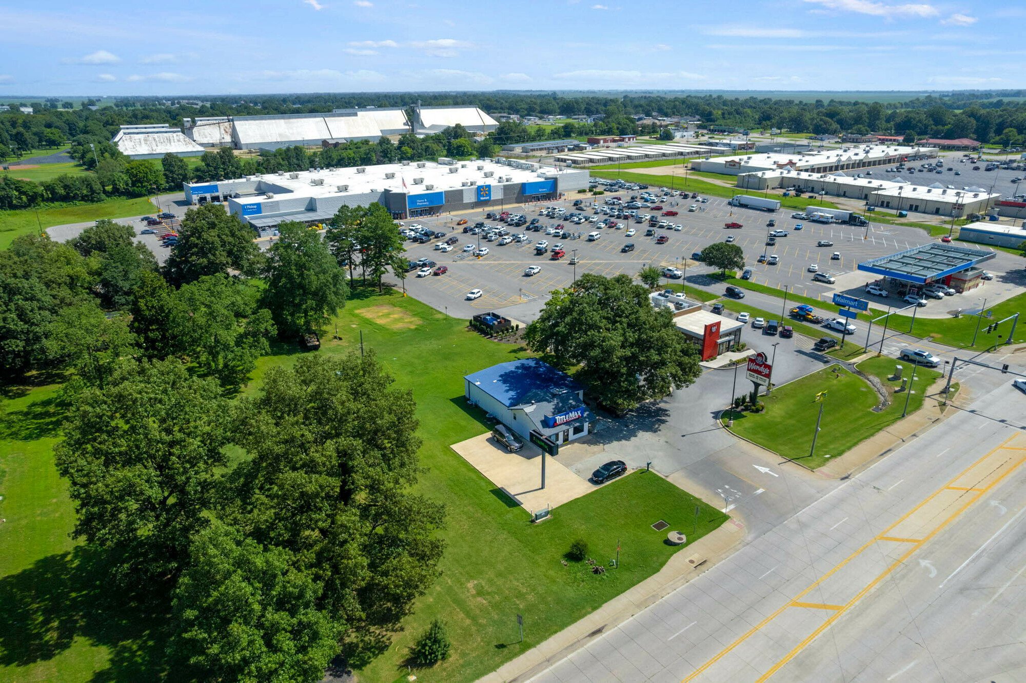 1422 1St St, Kennett, MO 63857