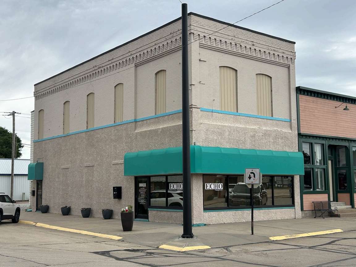 203 W Arnold Ave, Arnold, NE 69120