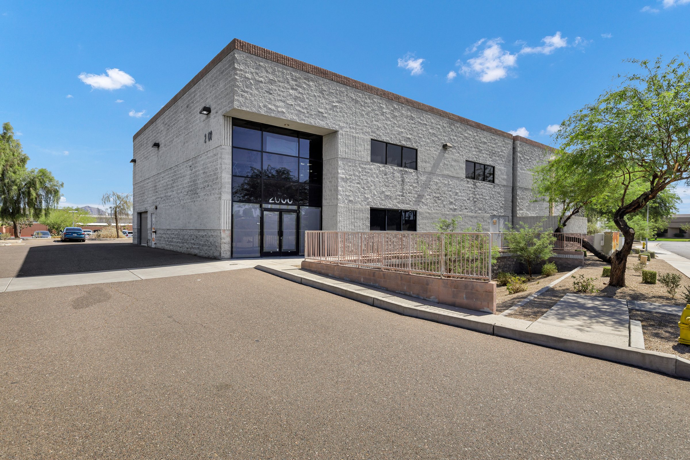 2000 West 1St St, Tempe, AZ 85281
