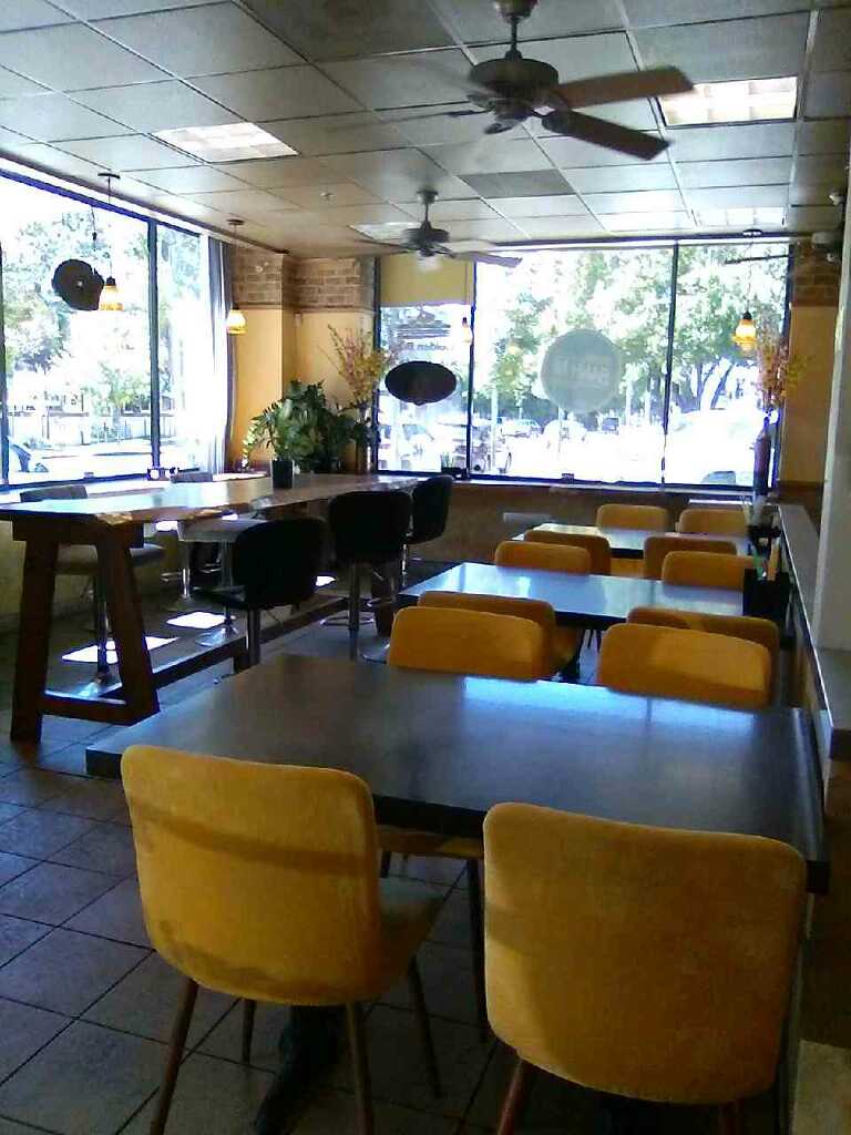490 Mendocino Ave, Santa Rosa, CA 95401