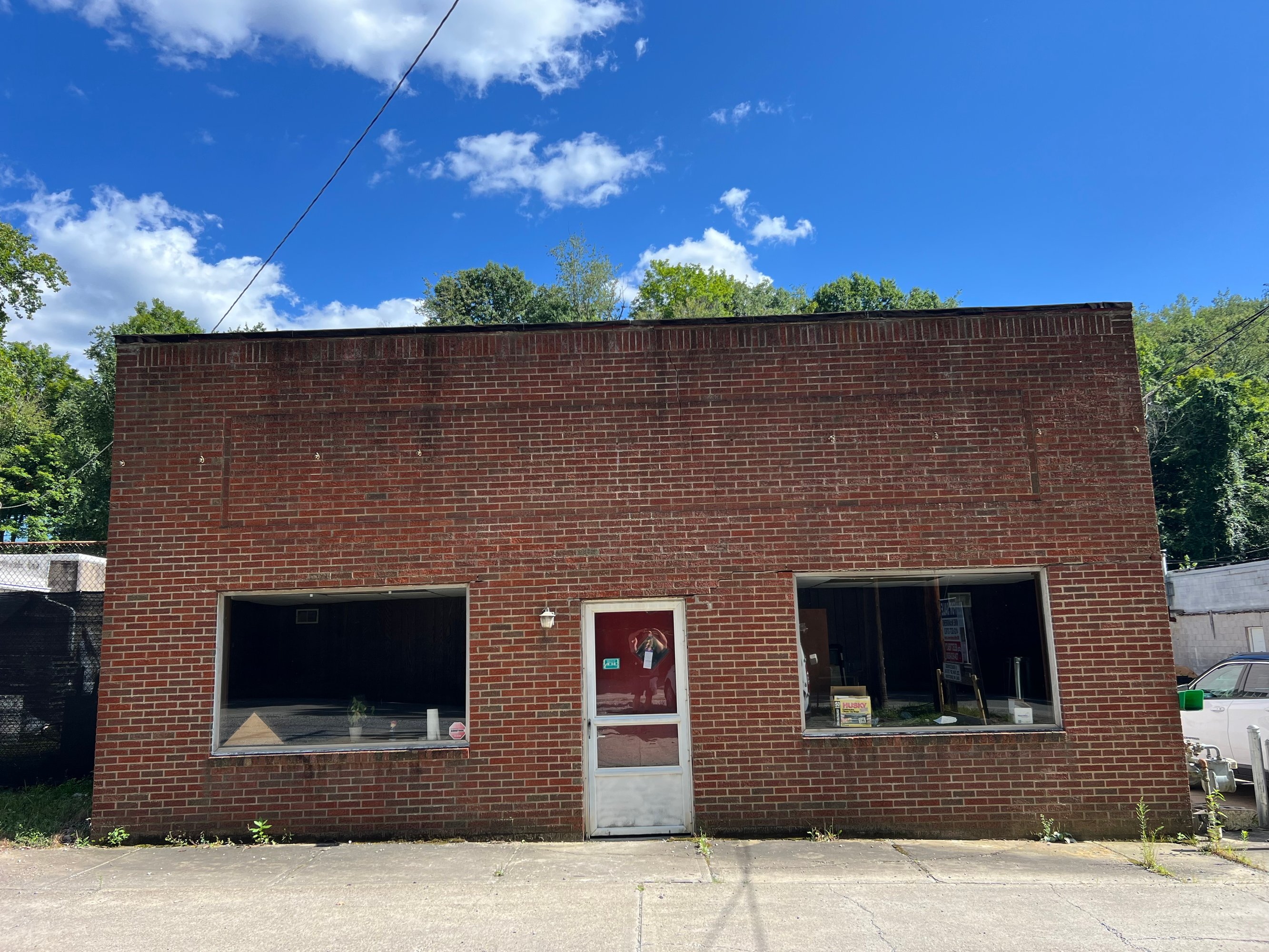 532 Camp Horne Rd, Pittsburgh, PA 15237