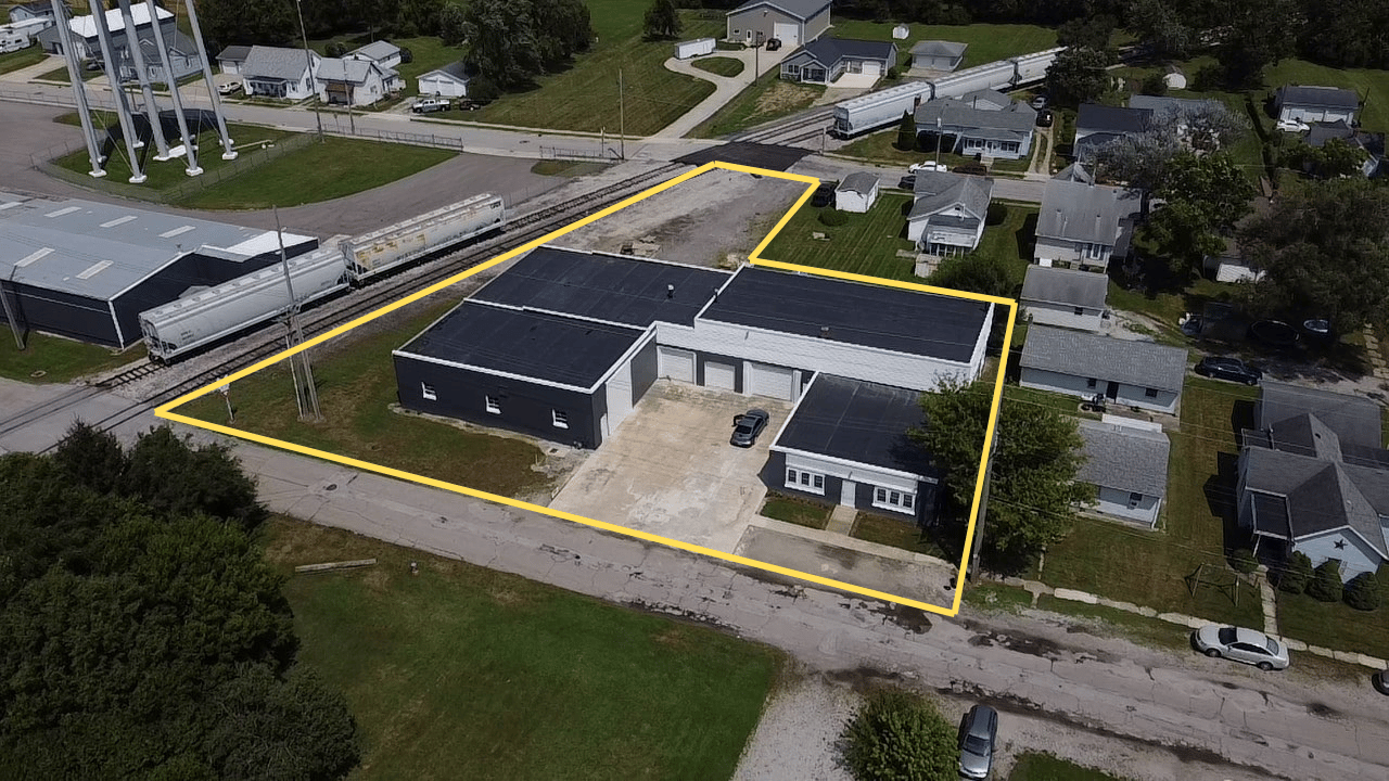 608 Park St, Wapakoneta, OH 45895