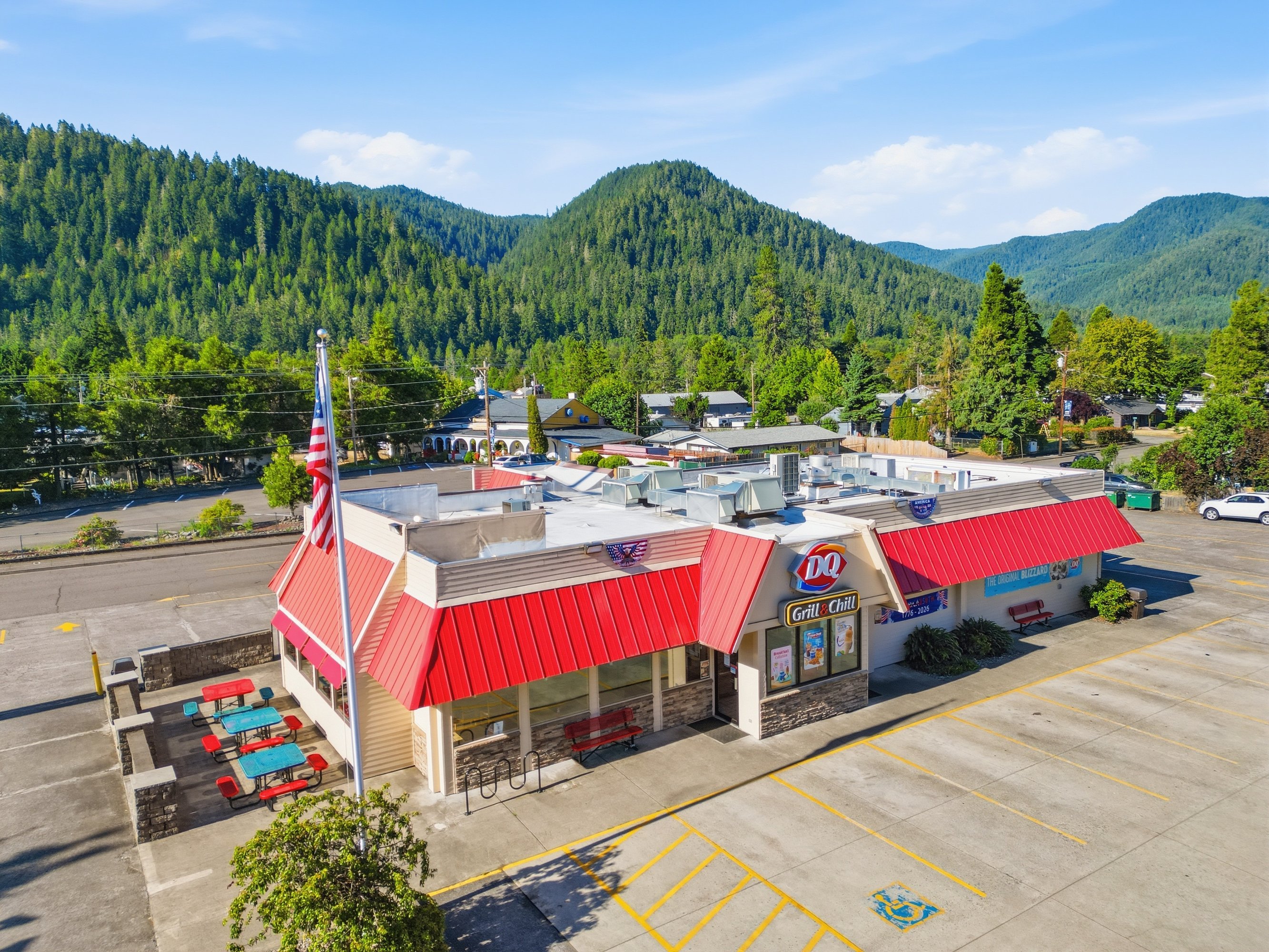 47720 Highway 58, Oakridge, OR 97463