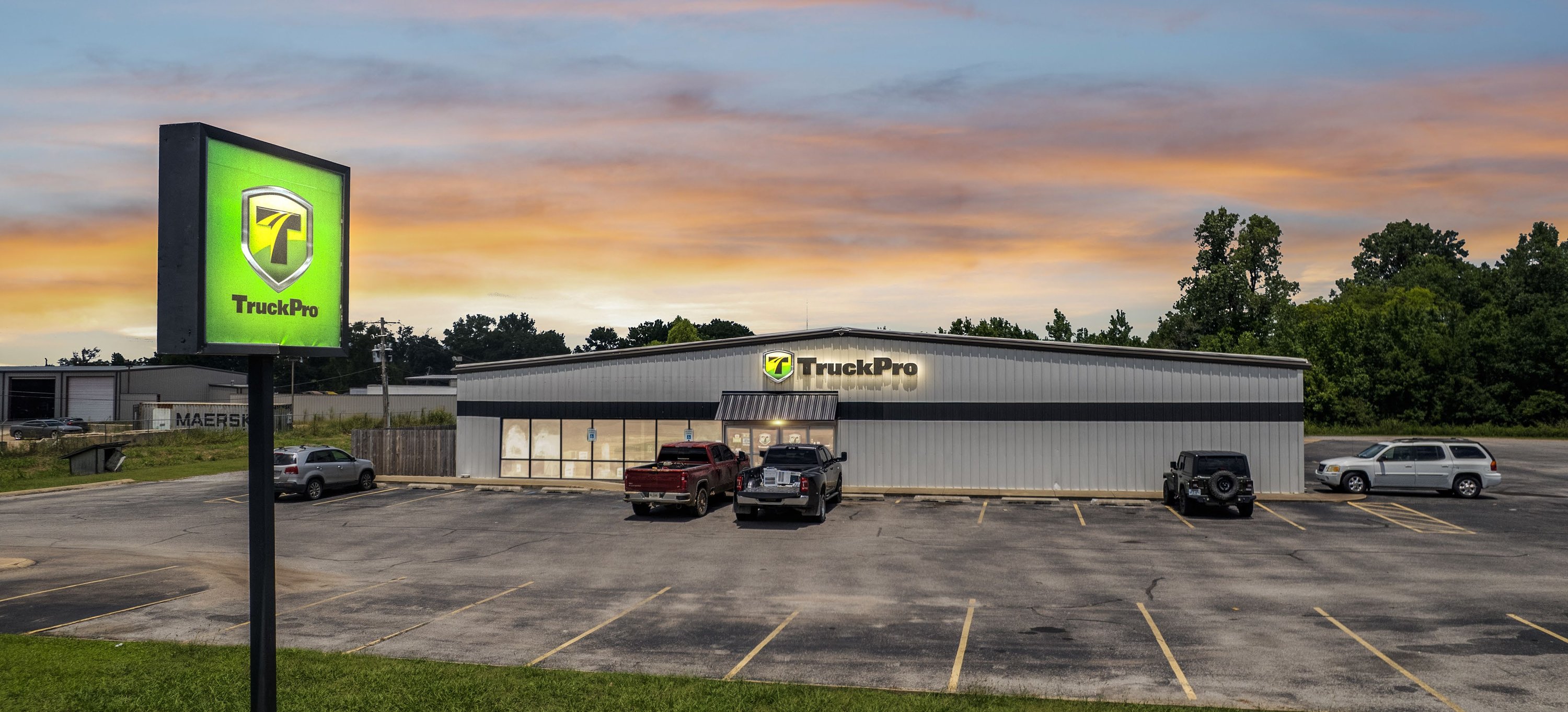 3762 Highway 82 W, Leland, MS 38756