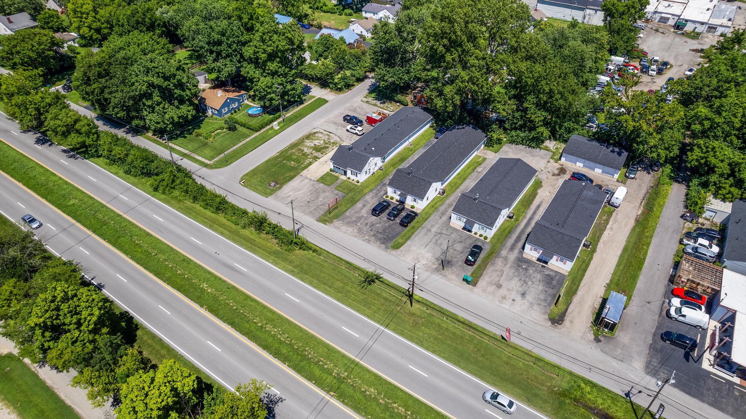 220 East Market St, Jeffersonville, IN 47130