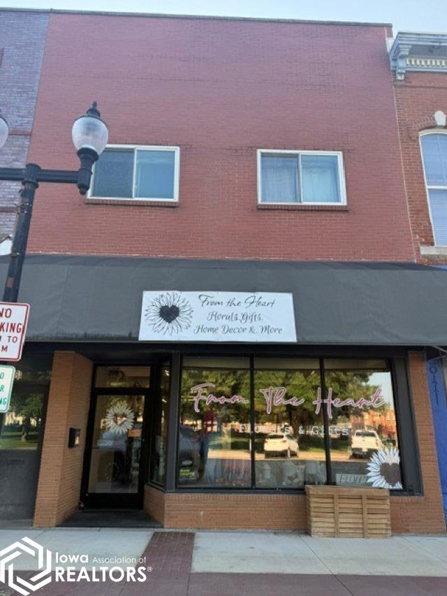116 S Main St, Mount Pleasant, IA 52641