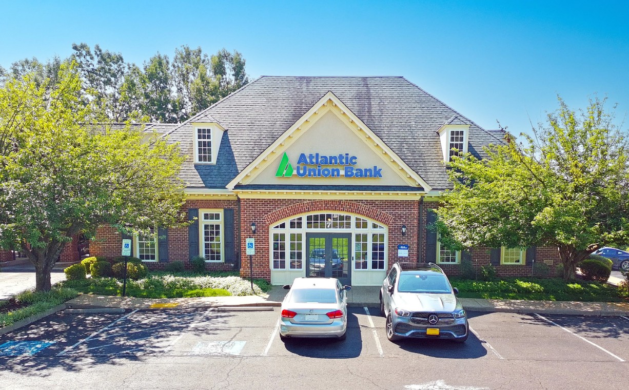 7 Bank Rd, Washington, VA