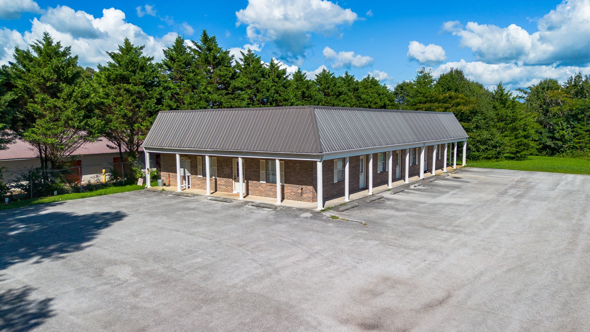 1267 Carding Machine Rd, Loudon, TN 37774