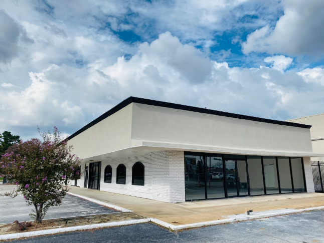 12331 Jones Rd, Houston, TX 77070