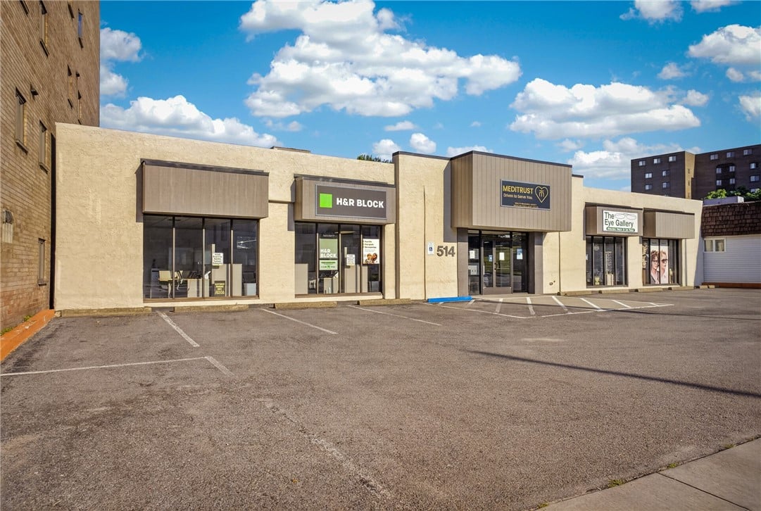 514 Washington Rd, Mt Lebanon, PA 15228