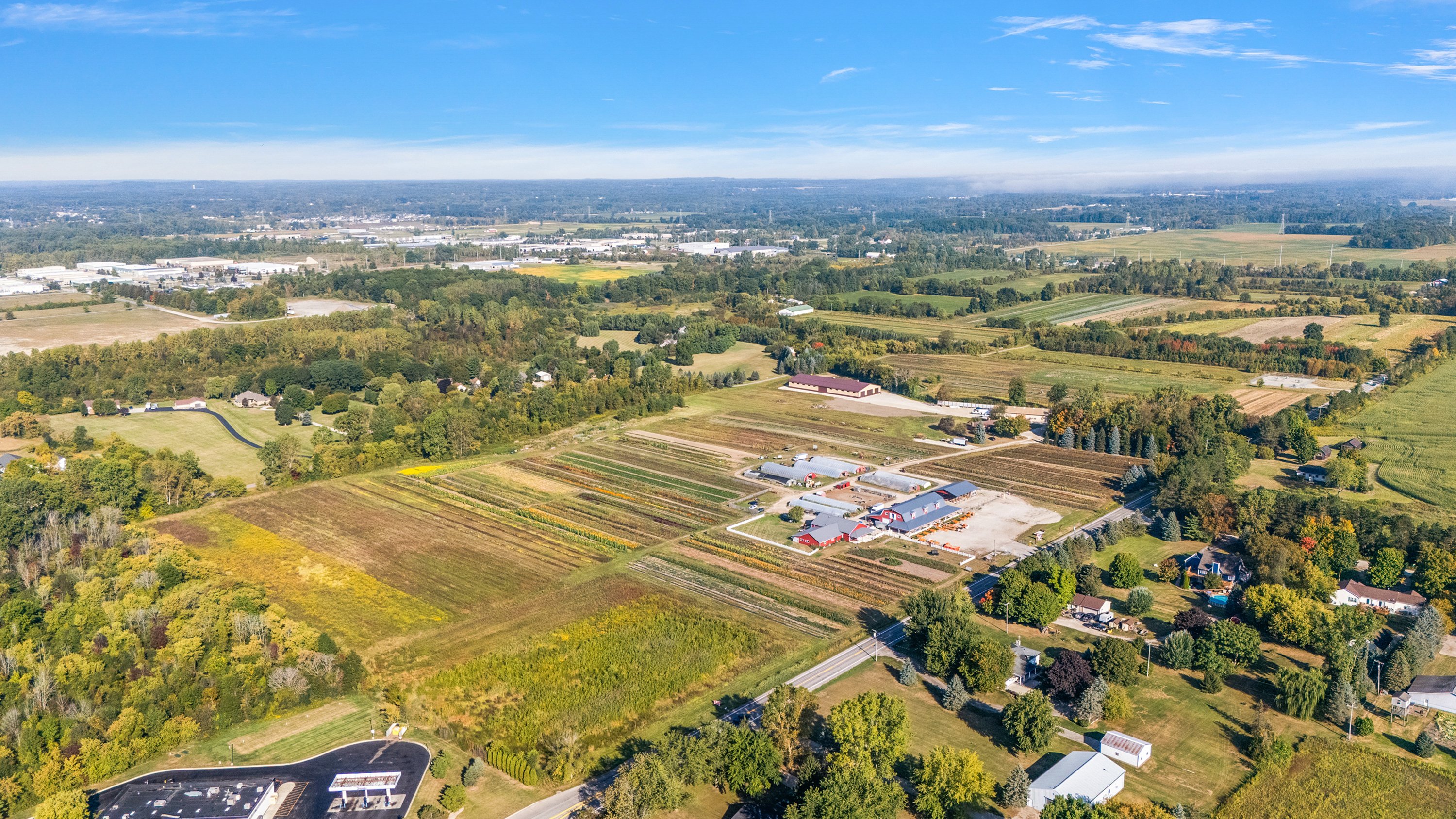 69475 Romeo Plank Rd, Armada, MI 48005