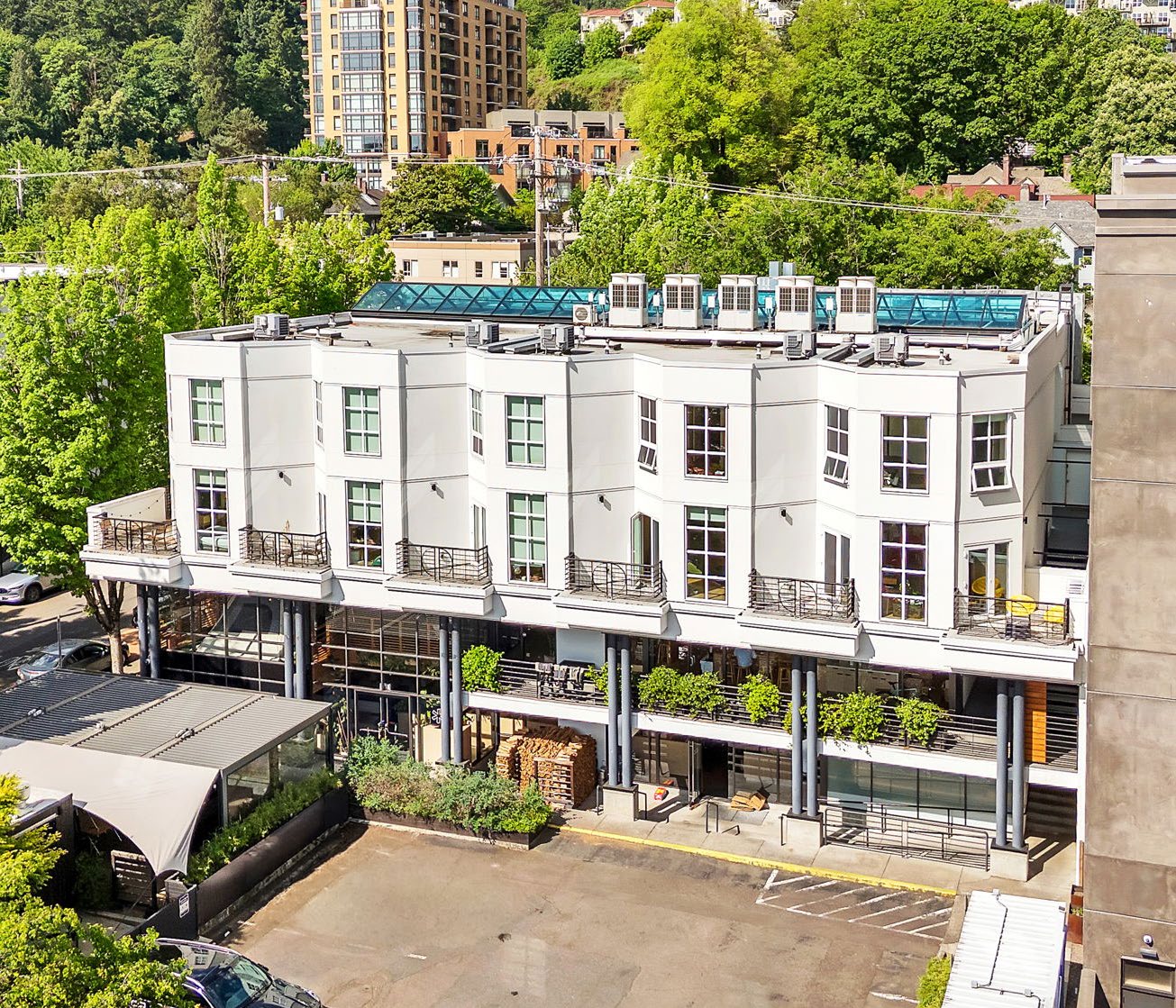 404 23rd Ave, Portland, OR 97210-3414