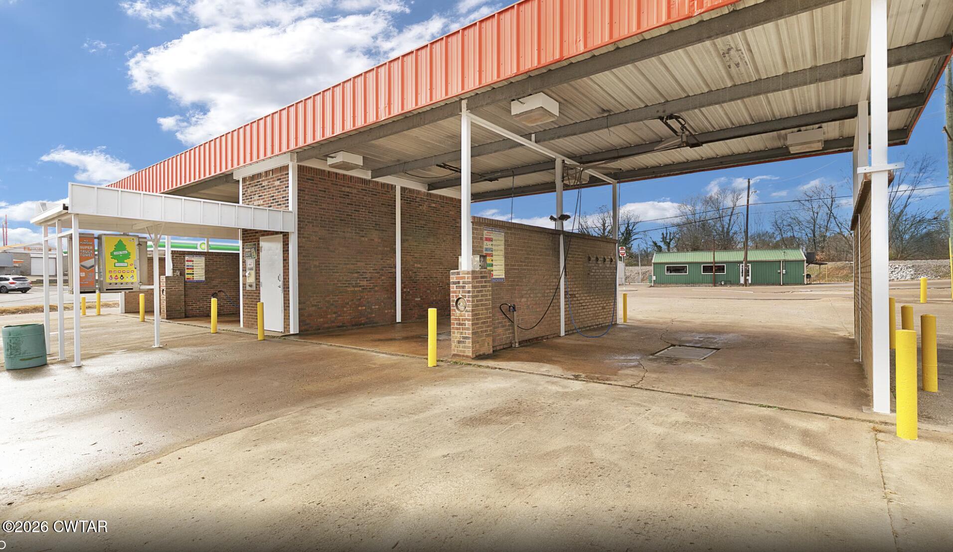 1045 N 1St St, Milan, TN 38358