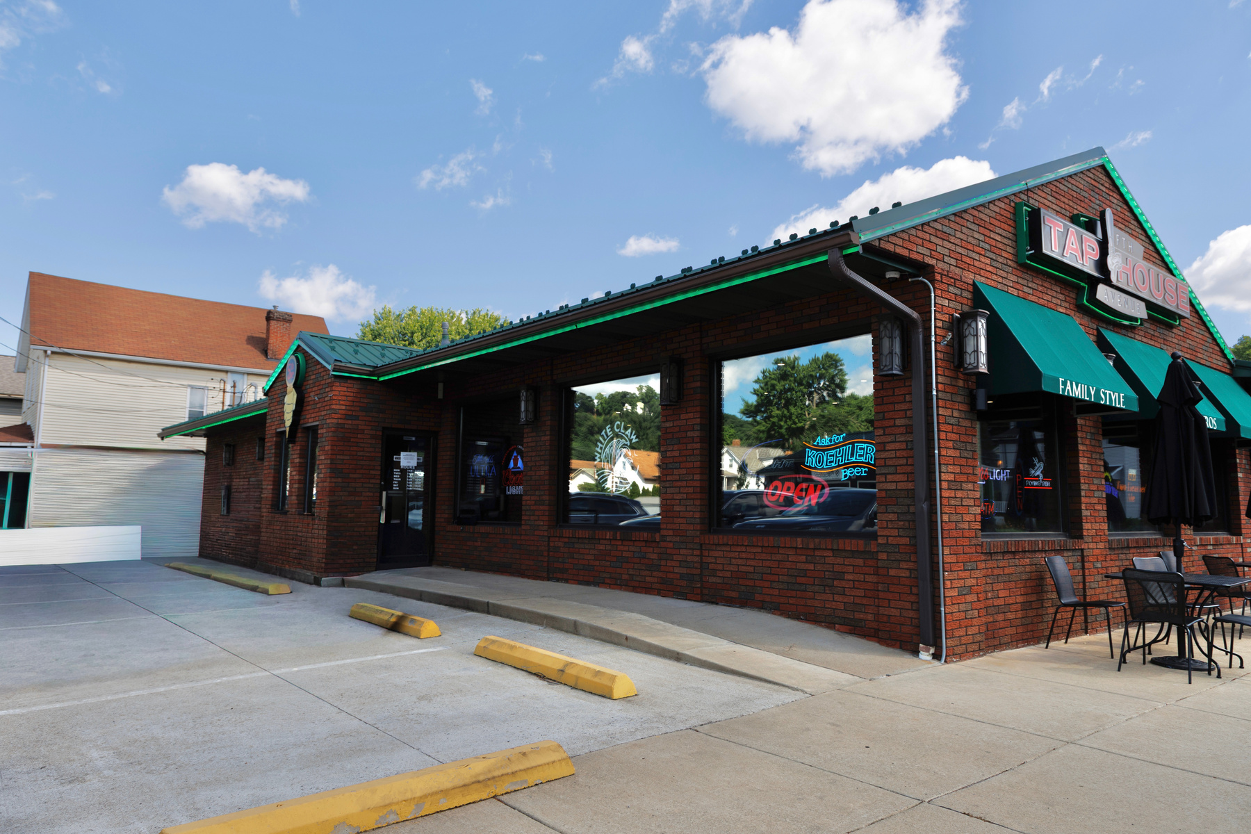 631 5Th Ave, New Brighton, PA 15066