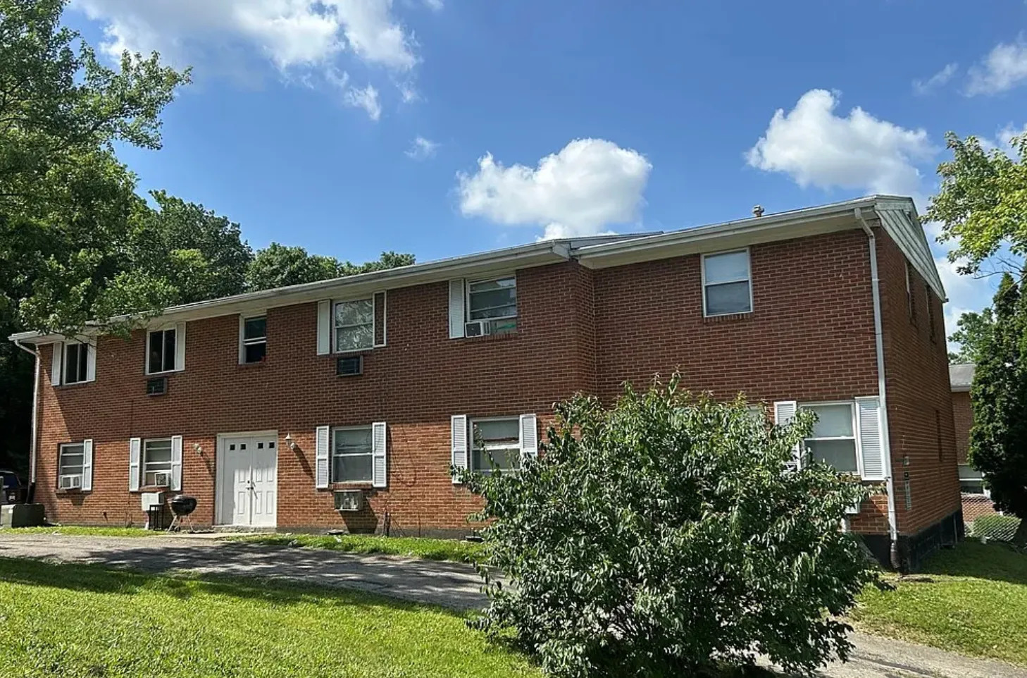 4908 Northcutt Pl, Dayton, OH 45414