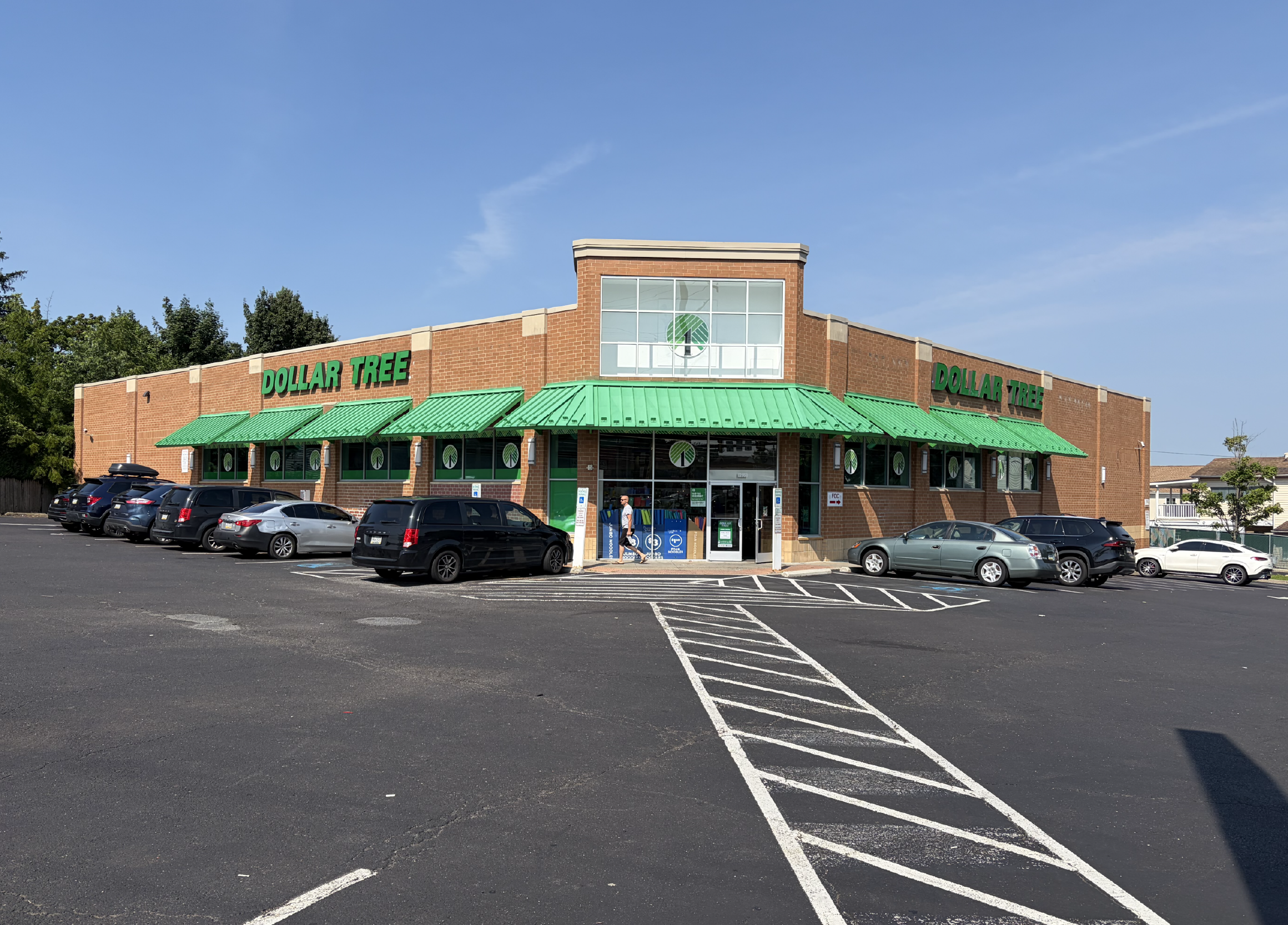 12050 Bustleton Ave, Philadelphia, PA 19116