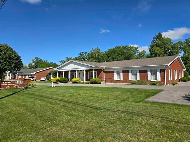 1612 North Baldwin Ave, Marion, IN 46952