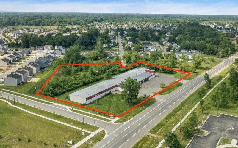 58233 Gratiot Ave, New Haven, MI 48048