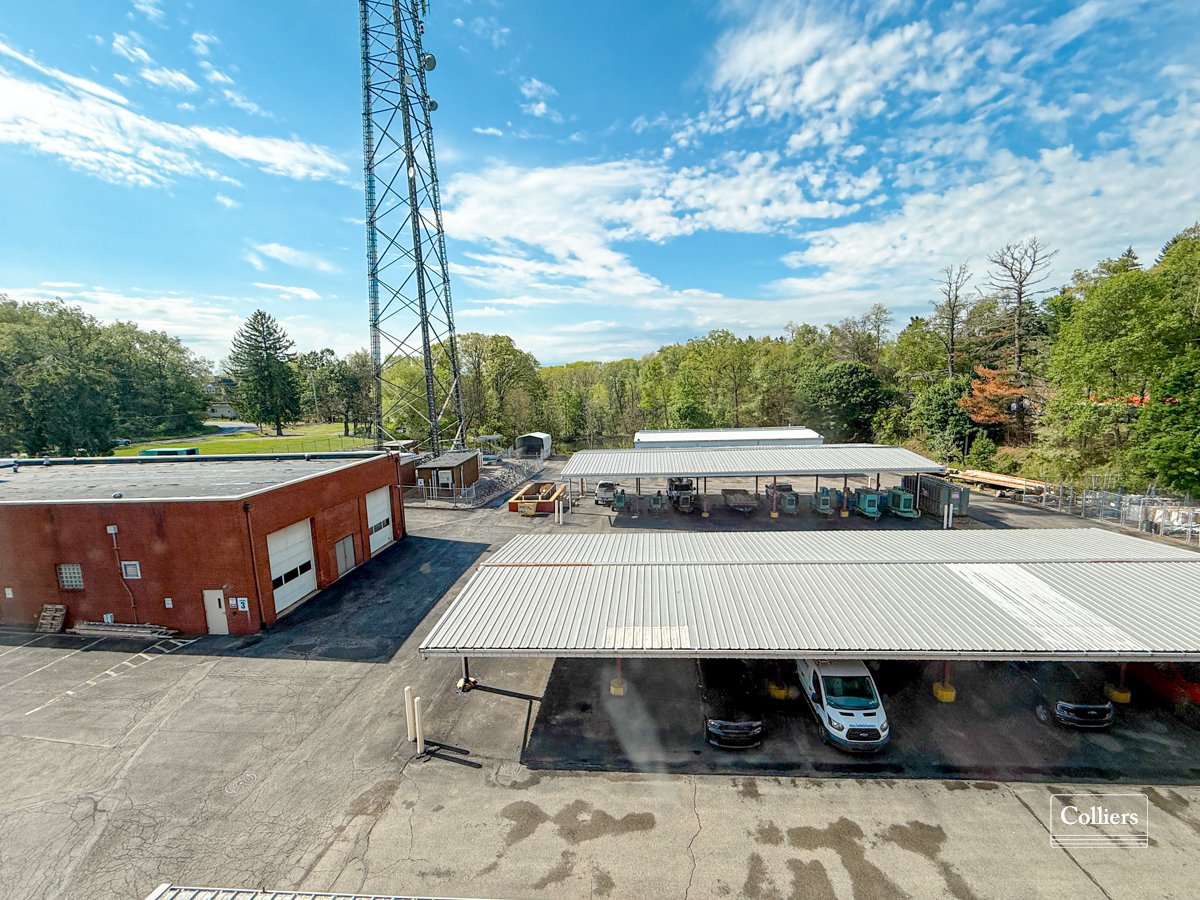 4008 Gibsonia Rd, Gibsonia, PA 15044