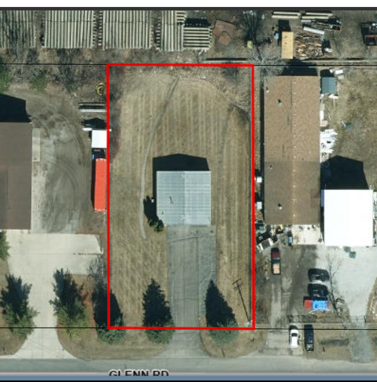 2075 Glenn St, Lansing, MI 48906