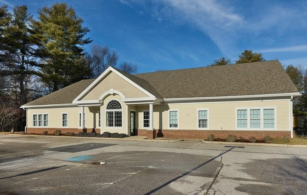 25 Rockwood Rd, Marshfield, MA 02020