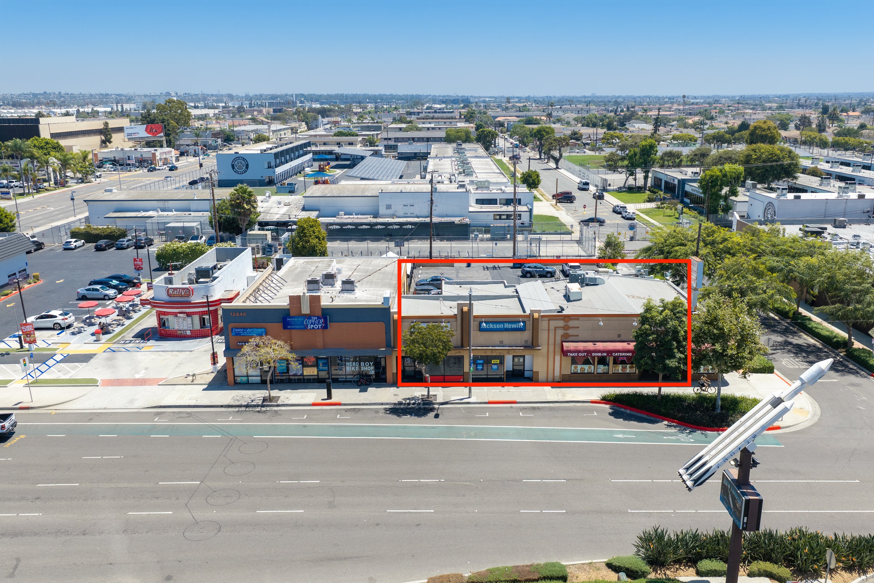 12866 Hawthorne Blvd, Hawthorne, CA 90250