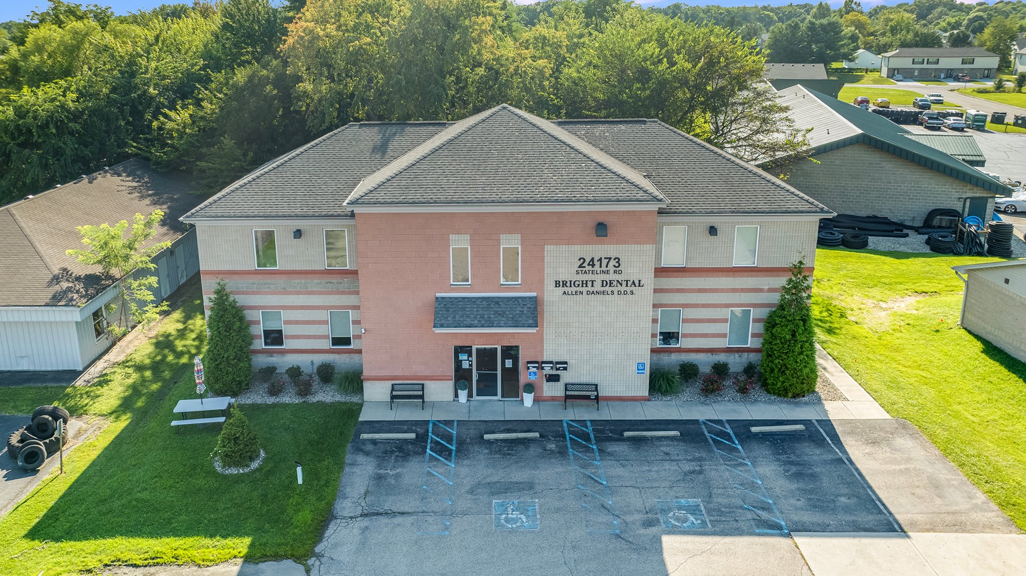 24173 Stateline Rd, Lawrenceburg, IN 47025