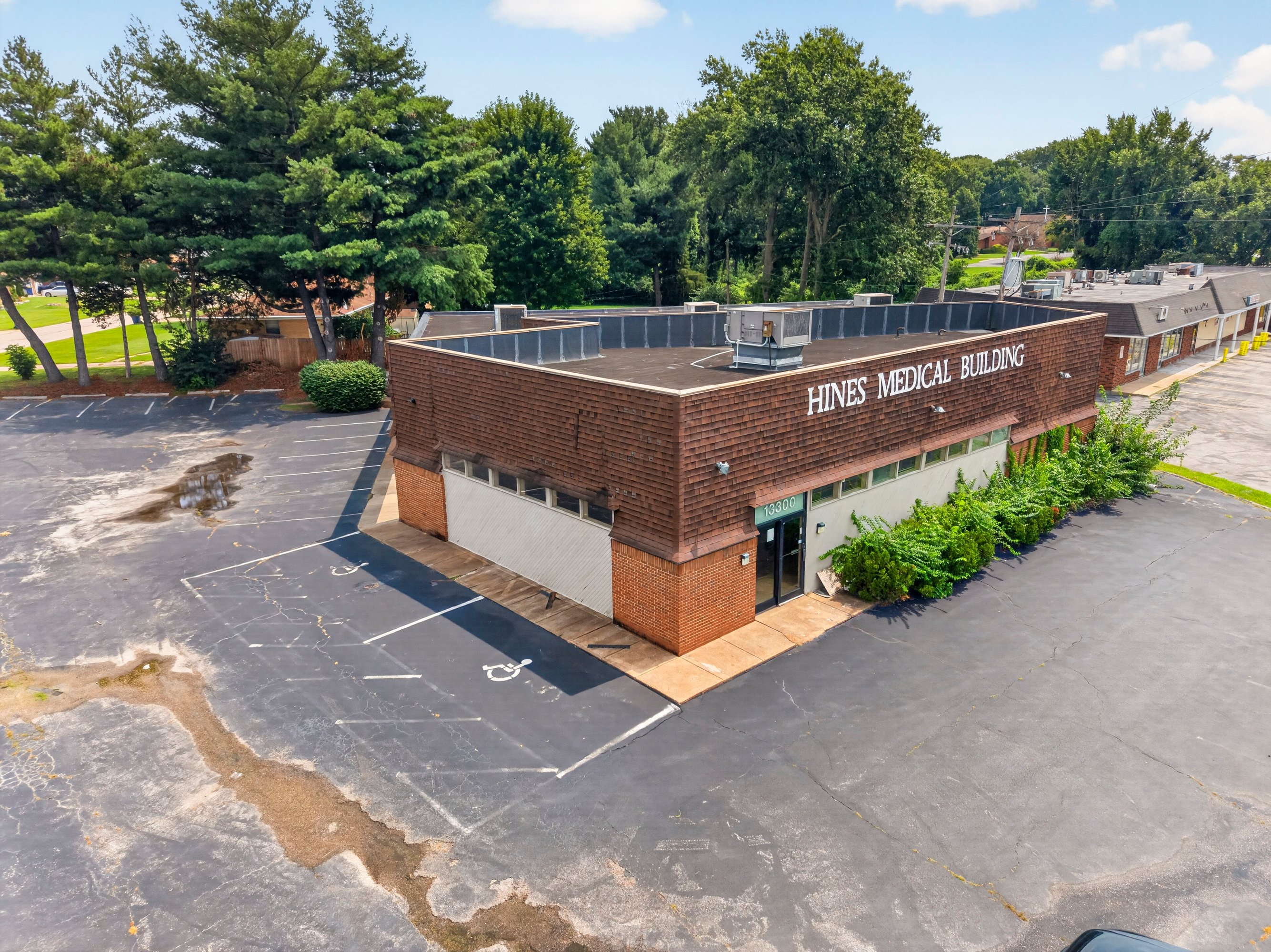 13300 New Halls Ferry Rd, Florissant, MO 63033