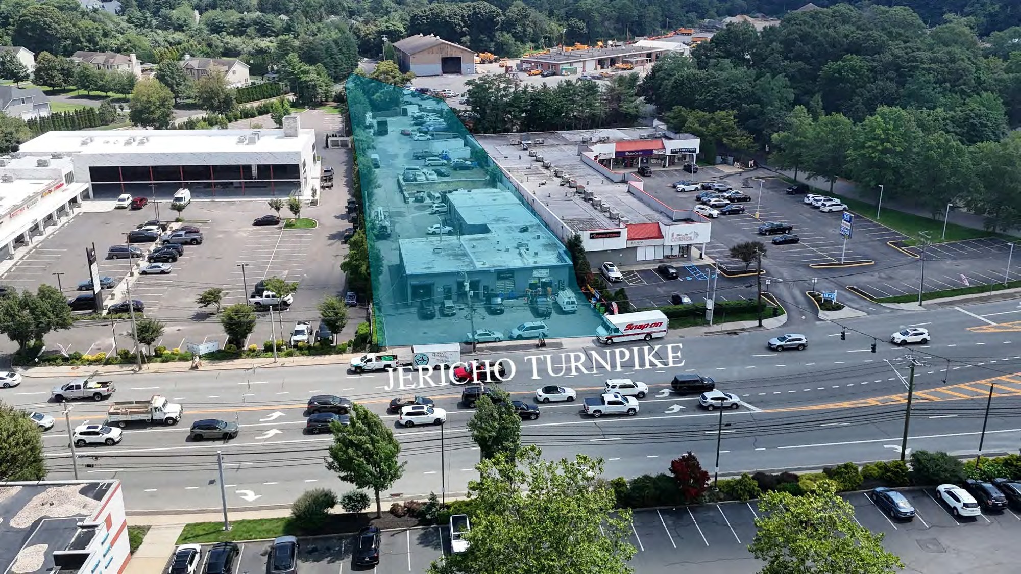1850 E Jericho Tpke, Huntington, NY 11743