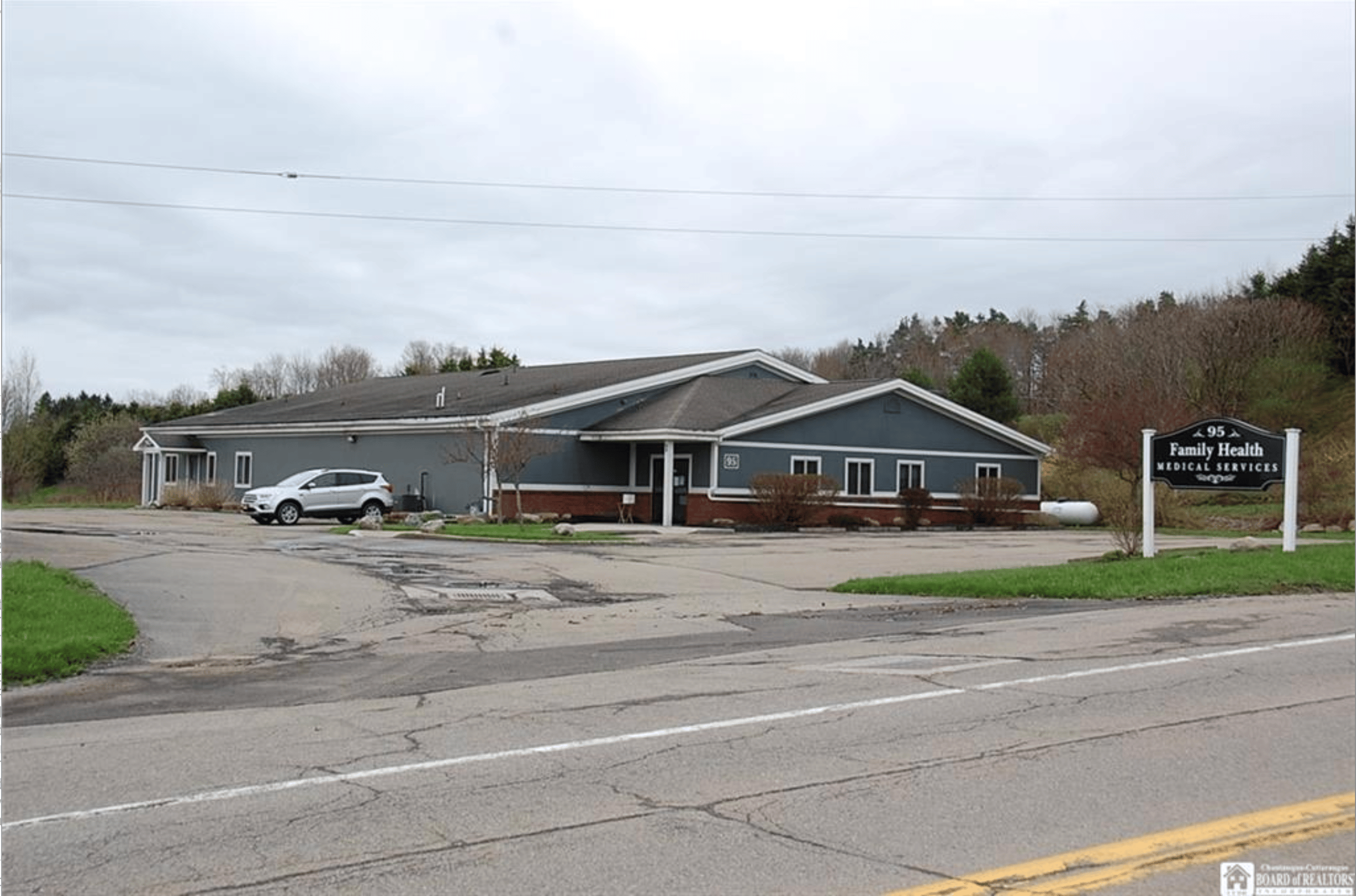 95 E Chautauqua St, Mayville, NY 14757
