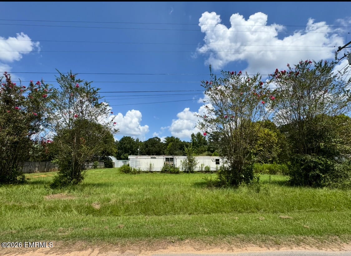 5381 Mini Farm Rd, Meridian, MS 39301