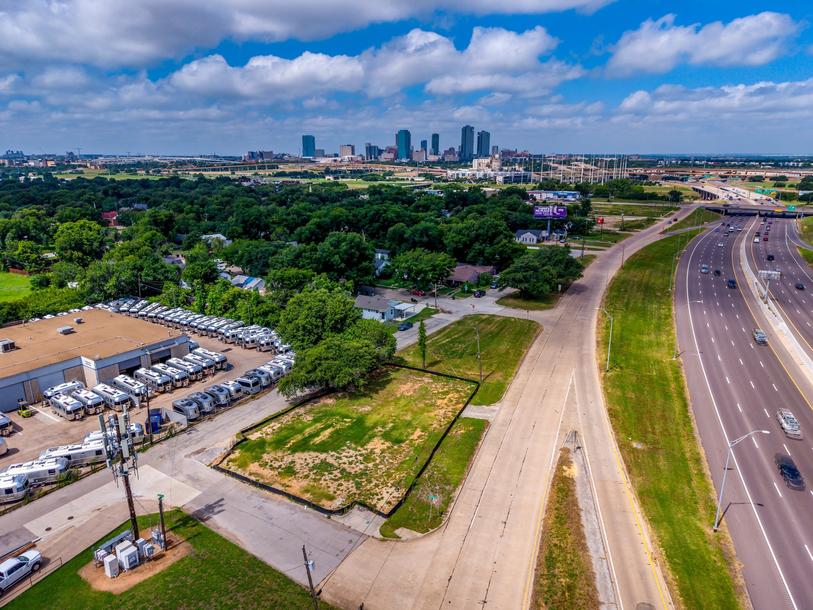 2980 Airport Fwy, Fort Worth, TX 76111