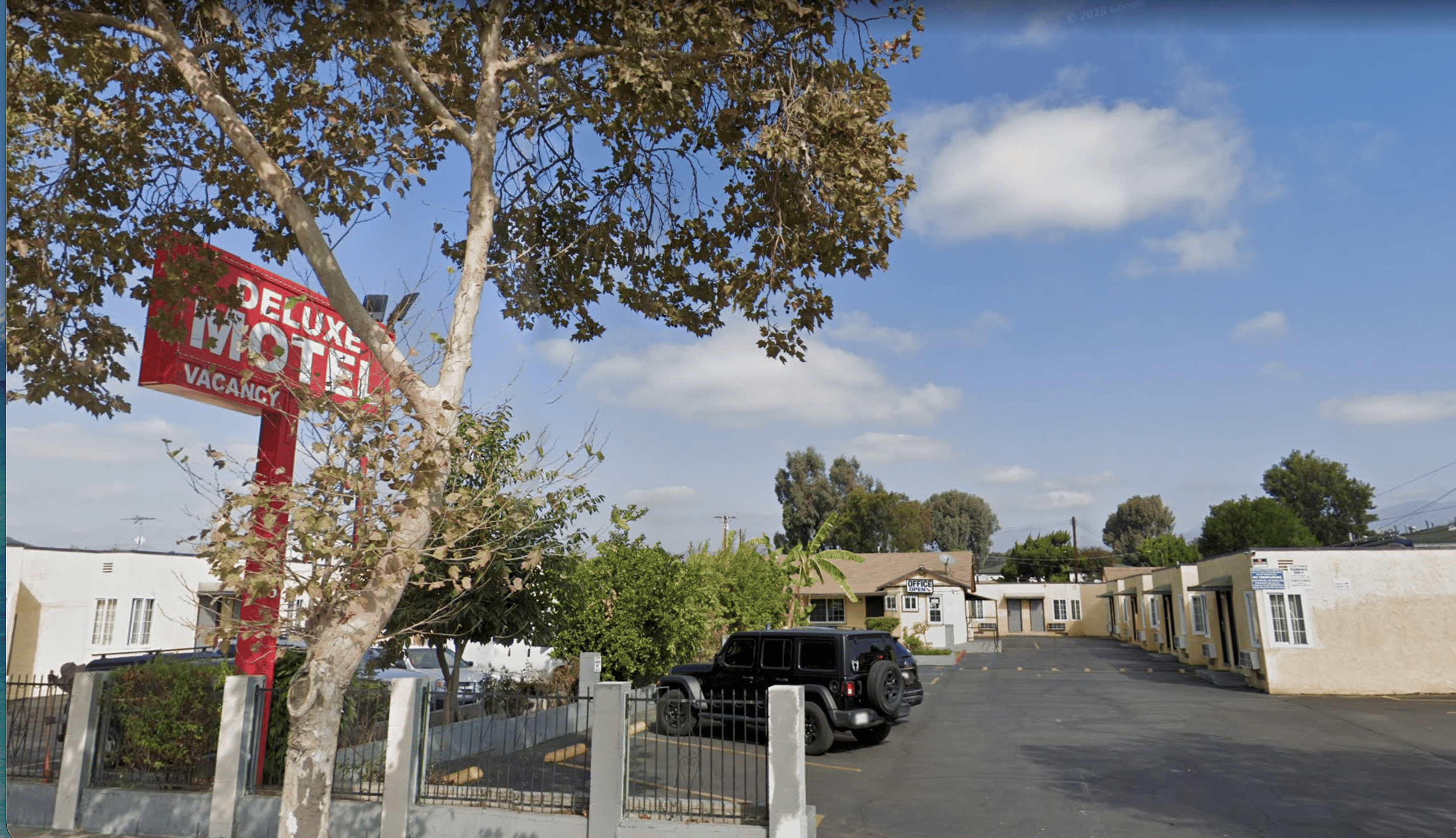 915 W Holt Ave, Pomona, CA 91768