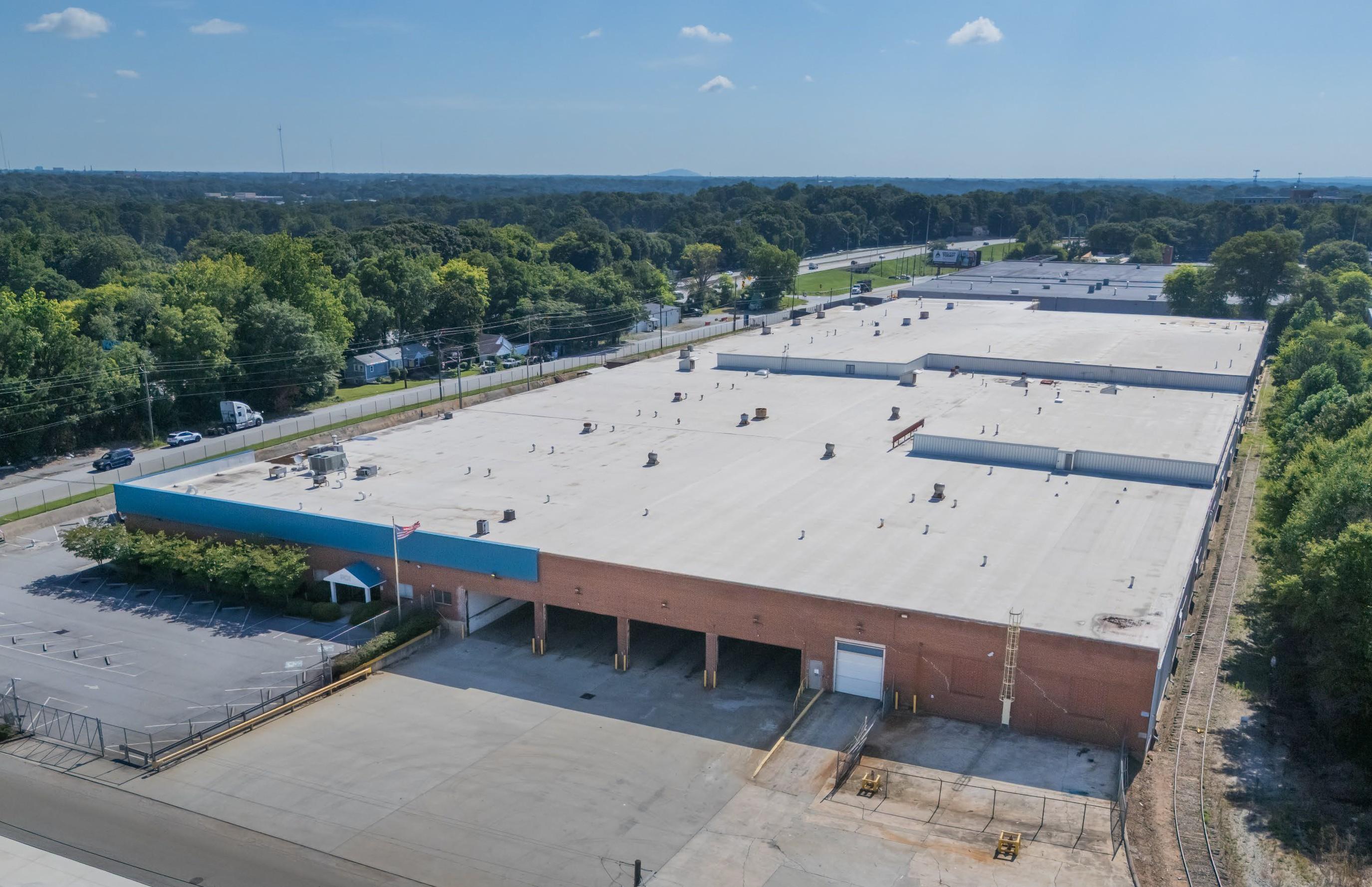 3200 Lakewood Ave, East Point, GA 30334