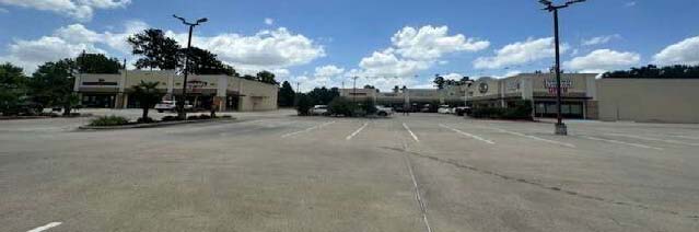 28910 Hardin Store Rd, Magnolia, TX 77354