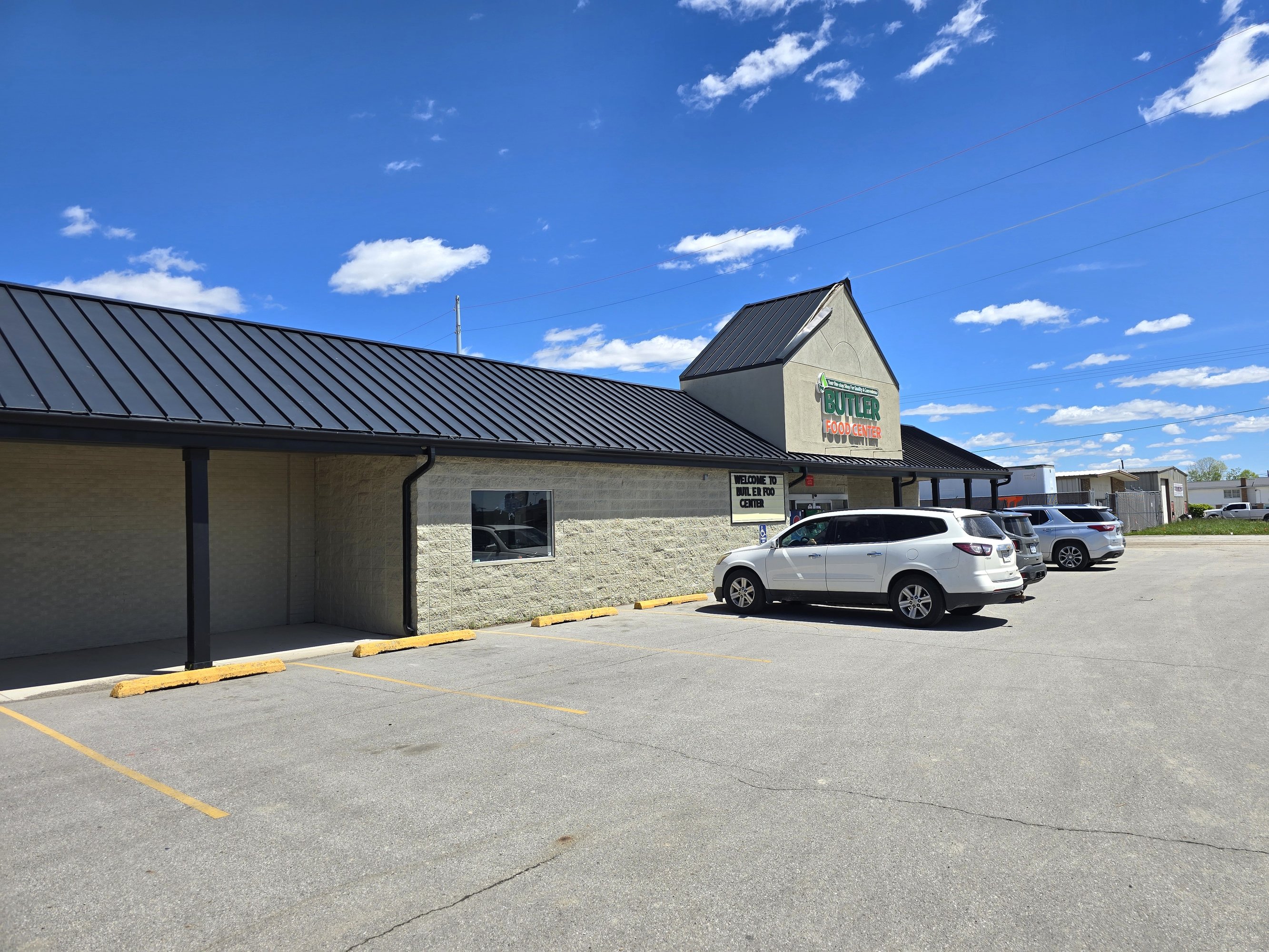 521 W Main St, Butler, IN 46721