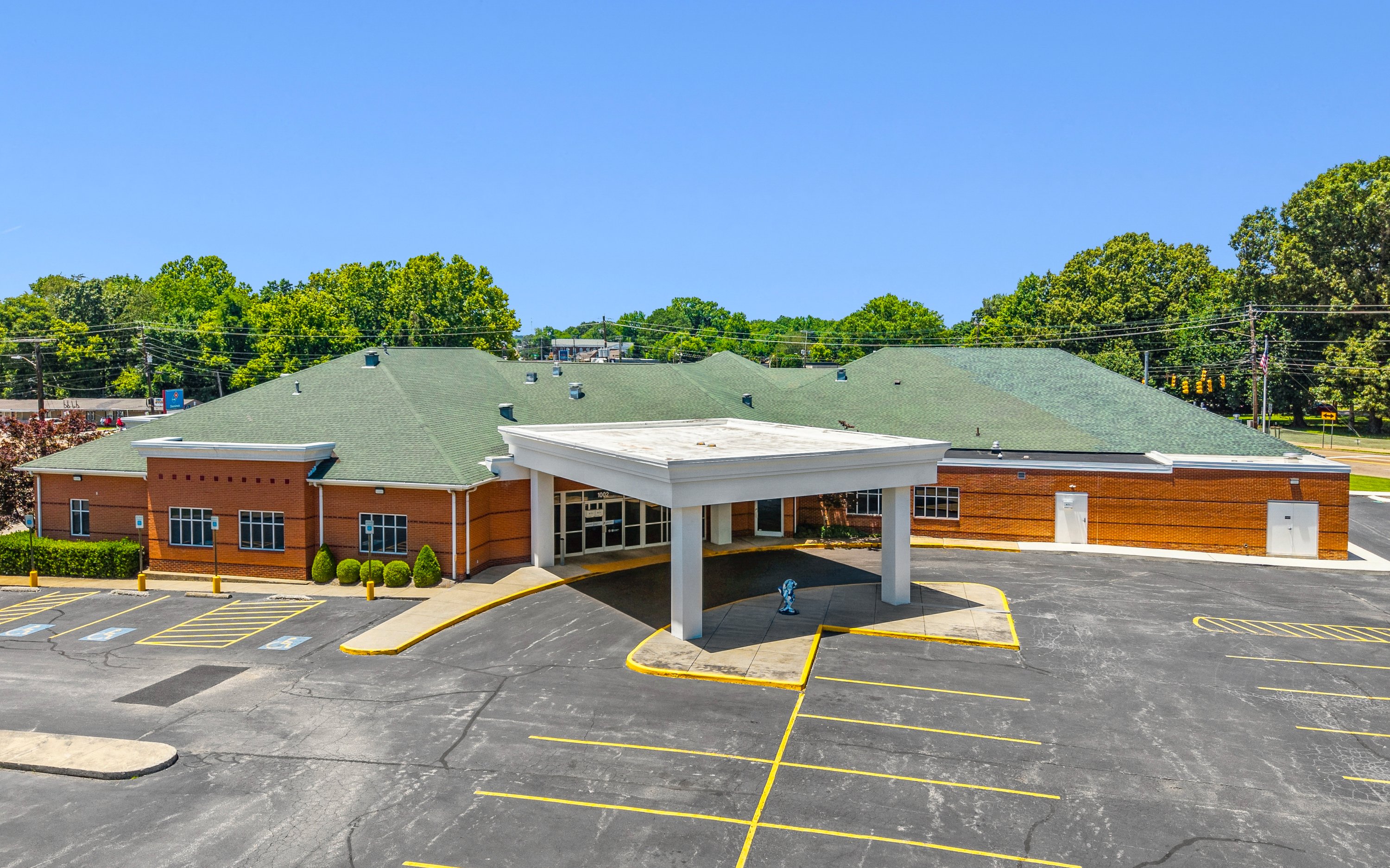 1002 Cornerstone Dr, Paris, TN 38242