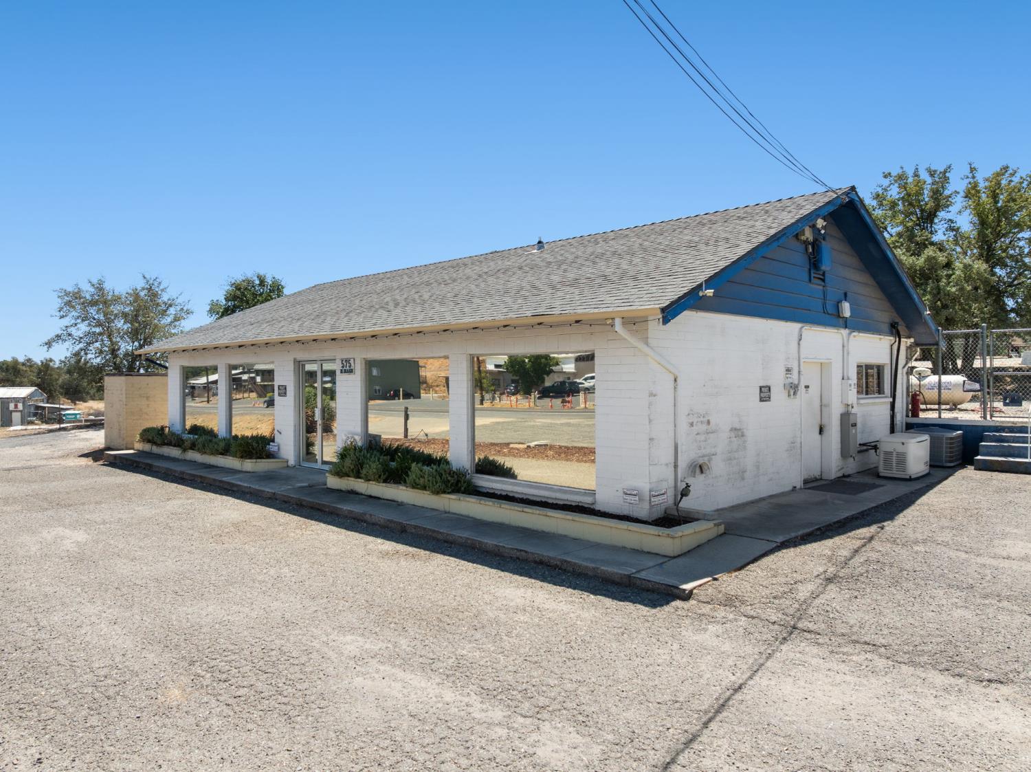 575 N Main St, Angels Camp, CA 95222