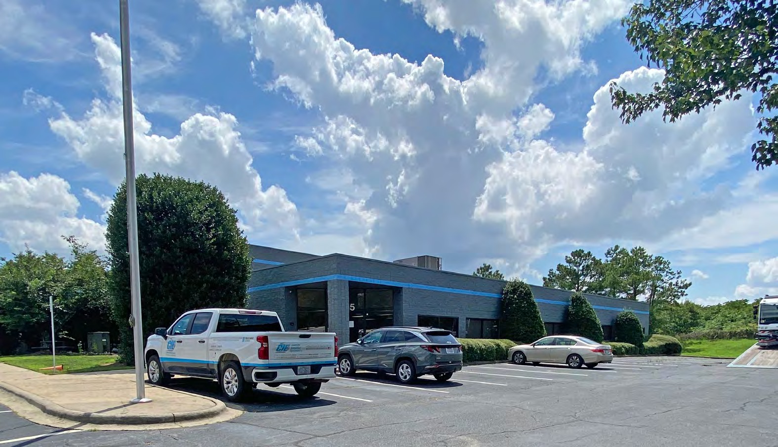 4315 Taggart Creek Rd, Charlotte, NC 28208