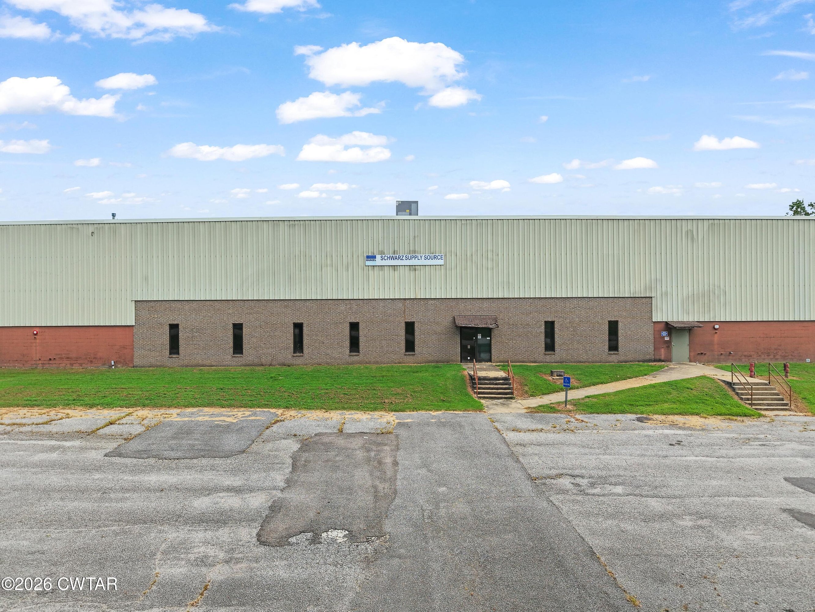 479 Swanson Dr, Dresden, TN 38225