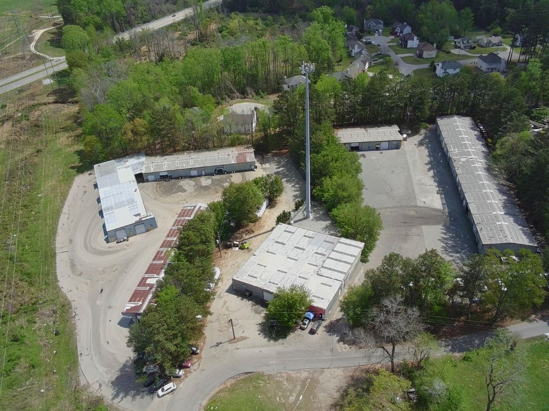 6090 Pinegrove Rd, Riverdale, GA 30274