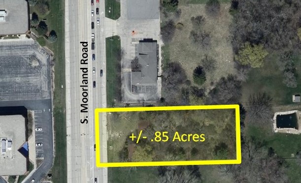 2762 S Moorland Rd, New Berlin, WI 53151
