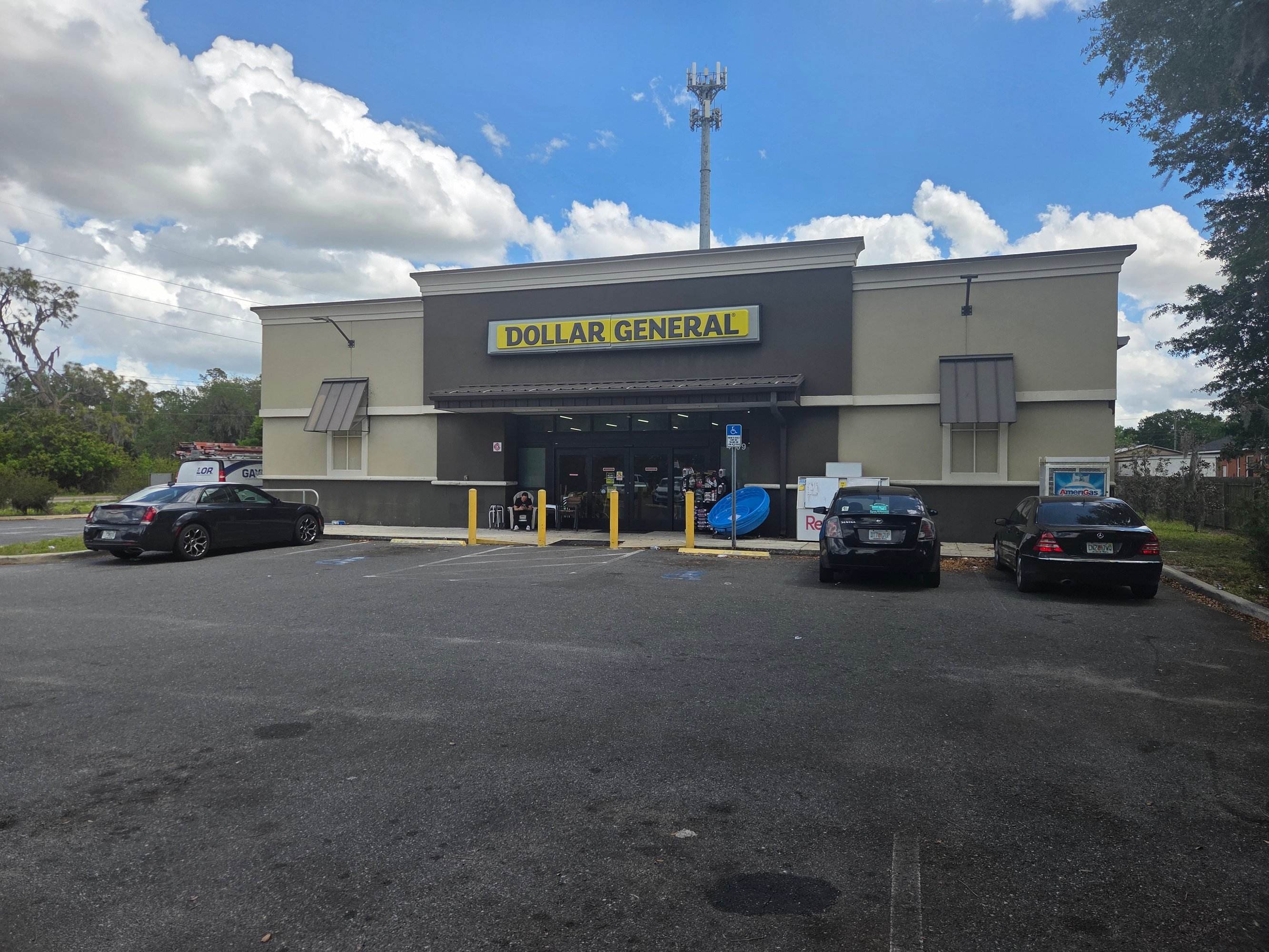 4709 W Trapnell Rd, Plant City, FL 33566