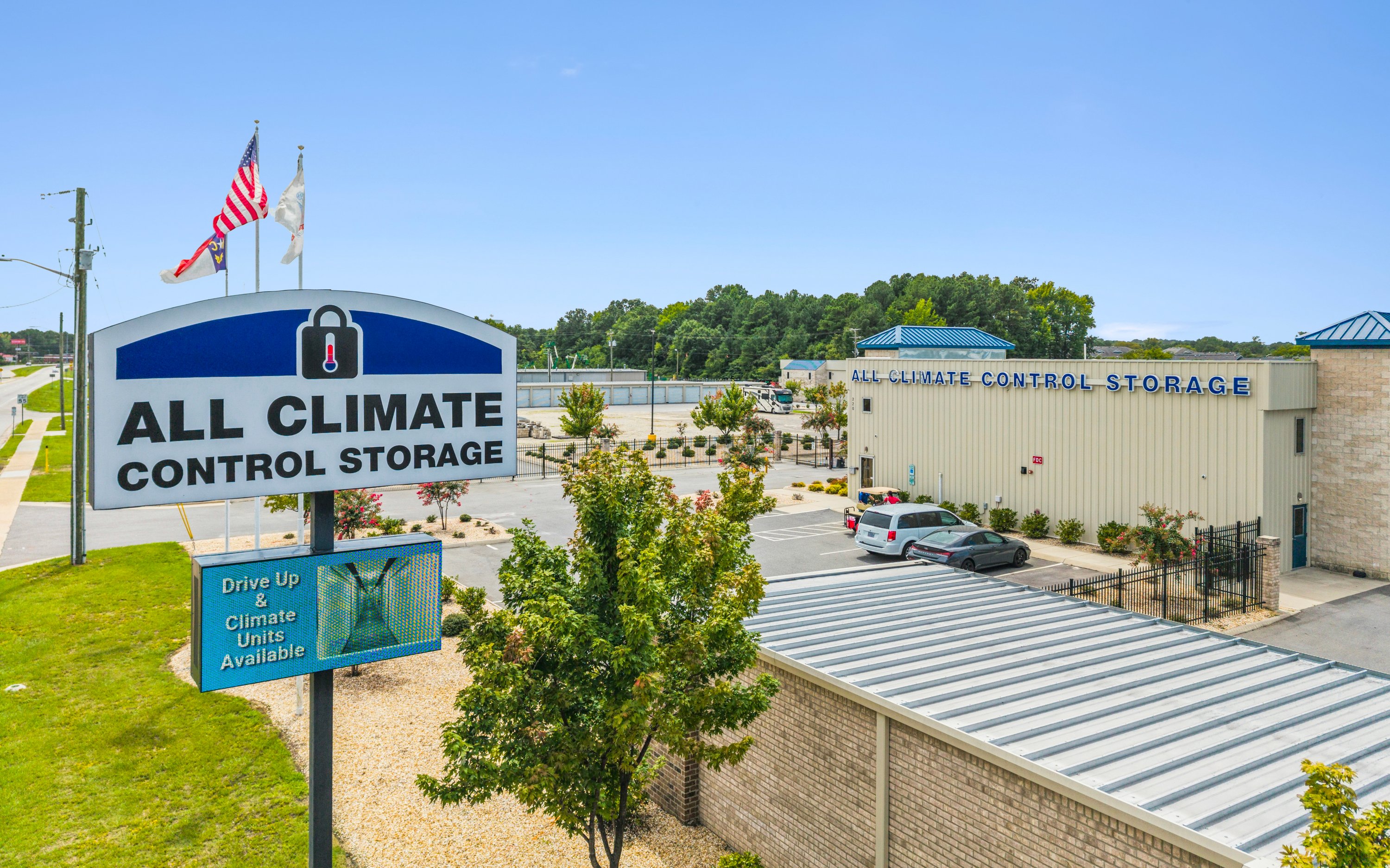 220 S Eastern Blvd, Fayetteville, NC 28301