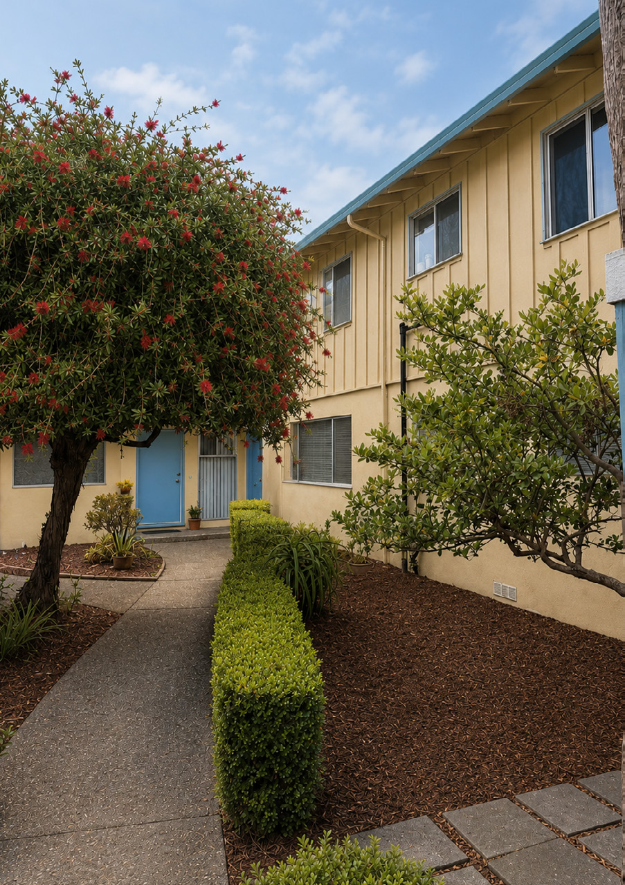 818 Sunset Dr, Pacific Grove, CA 93950