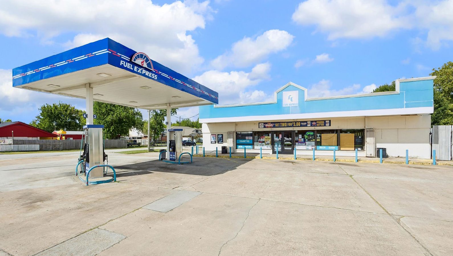 5010 Red Bluff Rd, Pasadena, TX 77503
