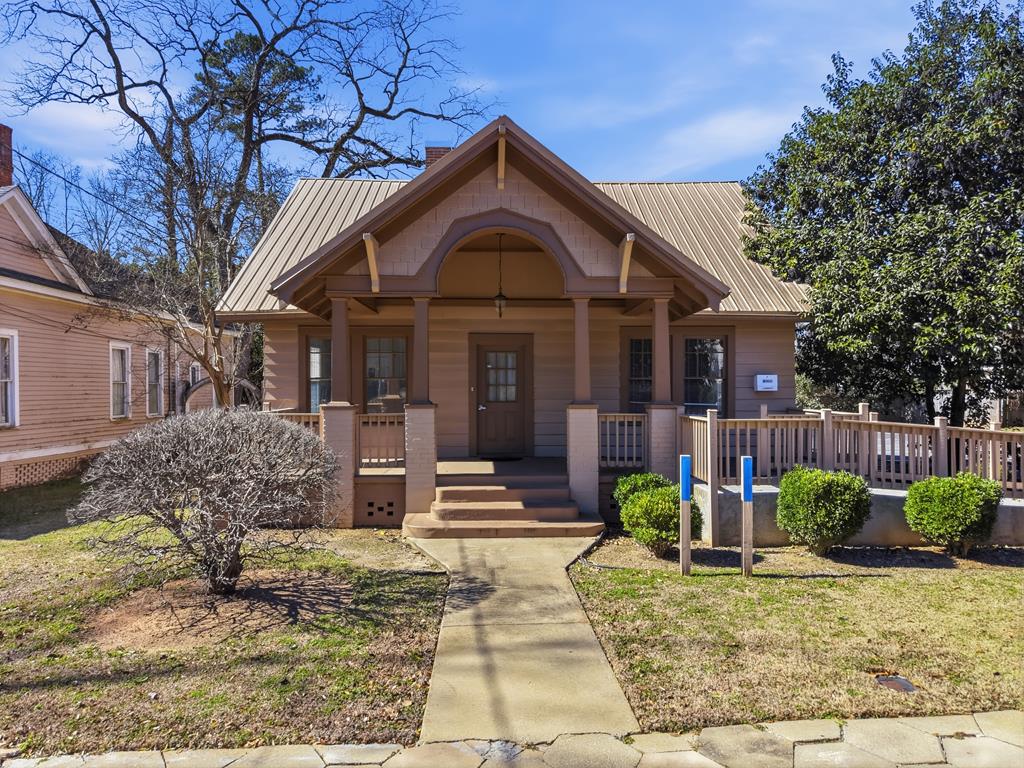 615 Barlow St, Americus, GA 31709