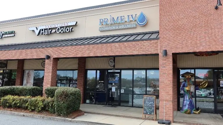 1205 Johnson Ferry Rd, Marietta, GA 30068