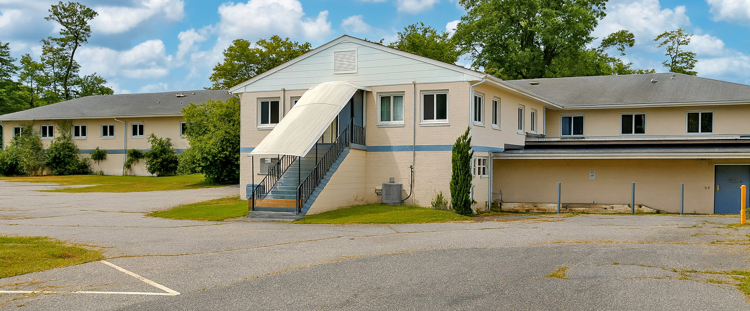 899 Cecil Ave, Millersville, MD 21108